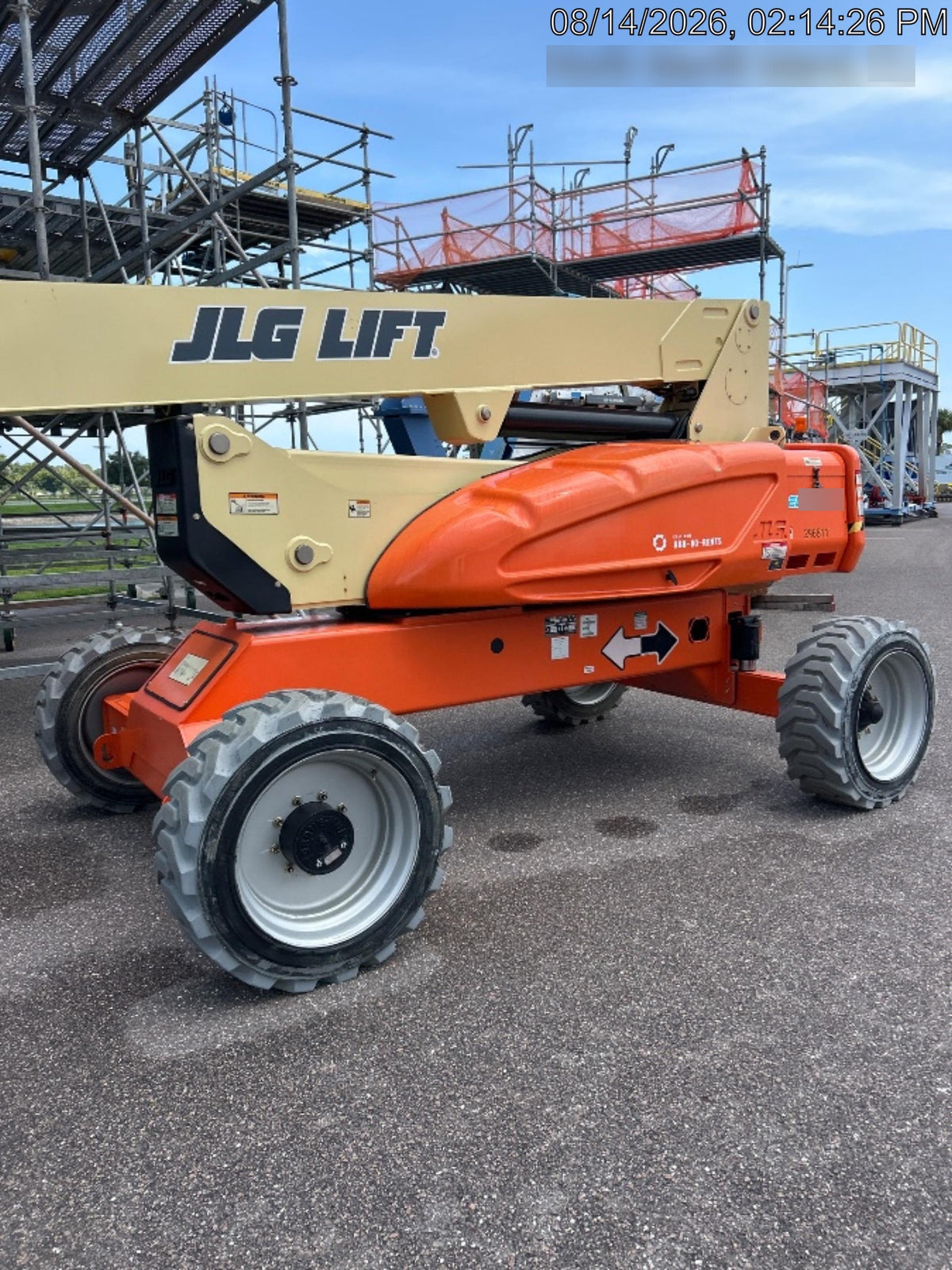 2023 JLG EC600SJ