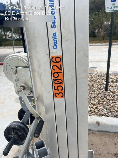 2023 GENIE SLC-24
