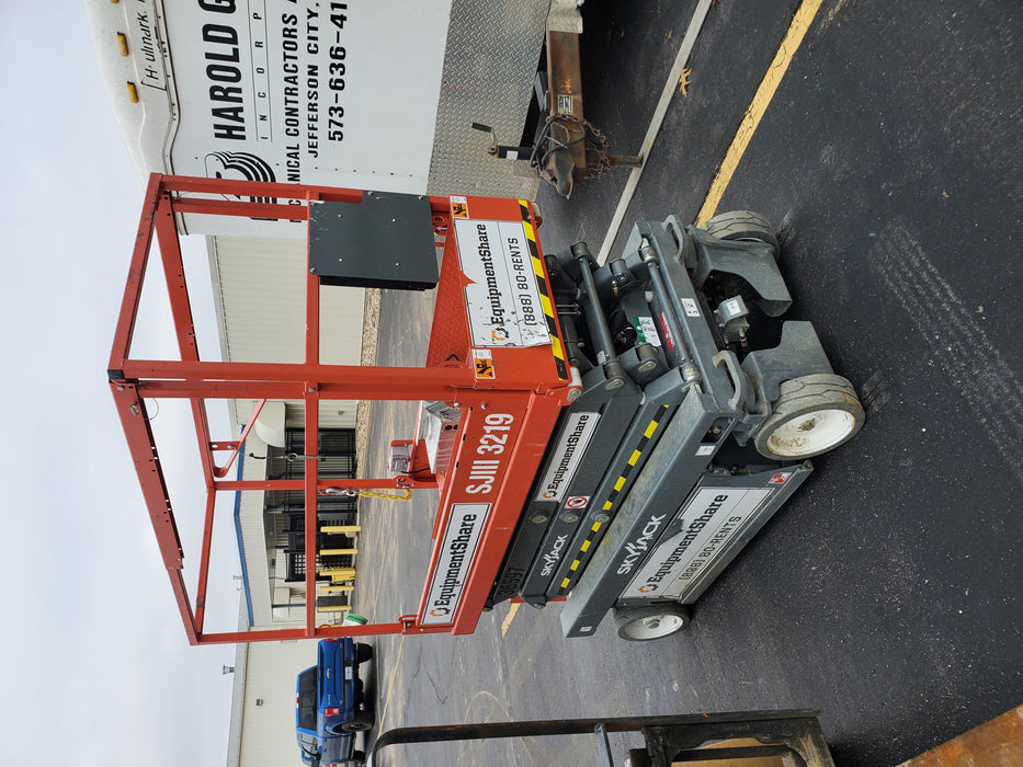 2019 Skyjack SJIII-3219 Standard Options, Trojan Batteries