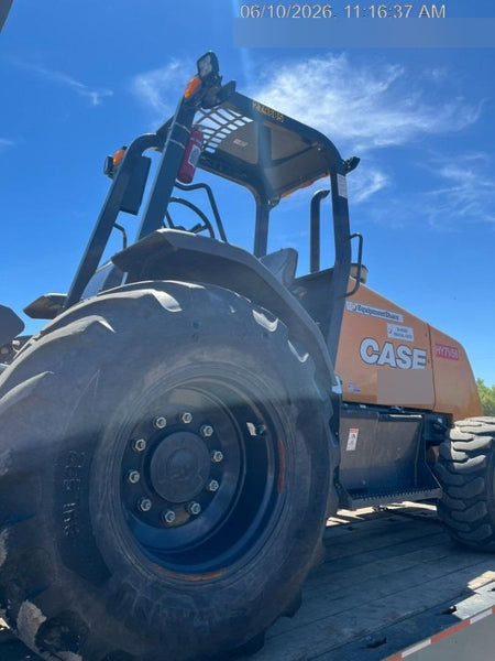 2023 CASE 588H
