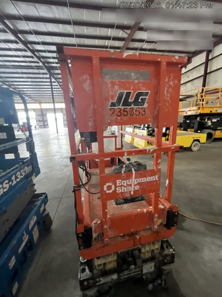 2022 JLG ES1330L