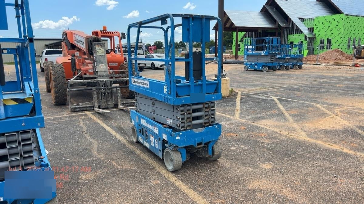 2018 Genie GS-1930 Genie GS-1930 w/Fixed Rail, Chain Entry