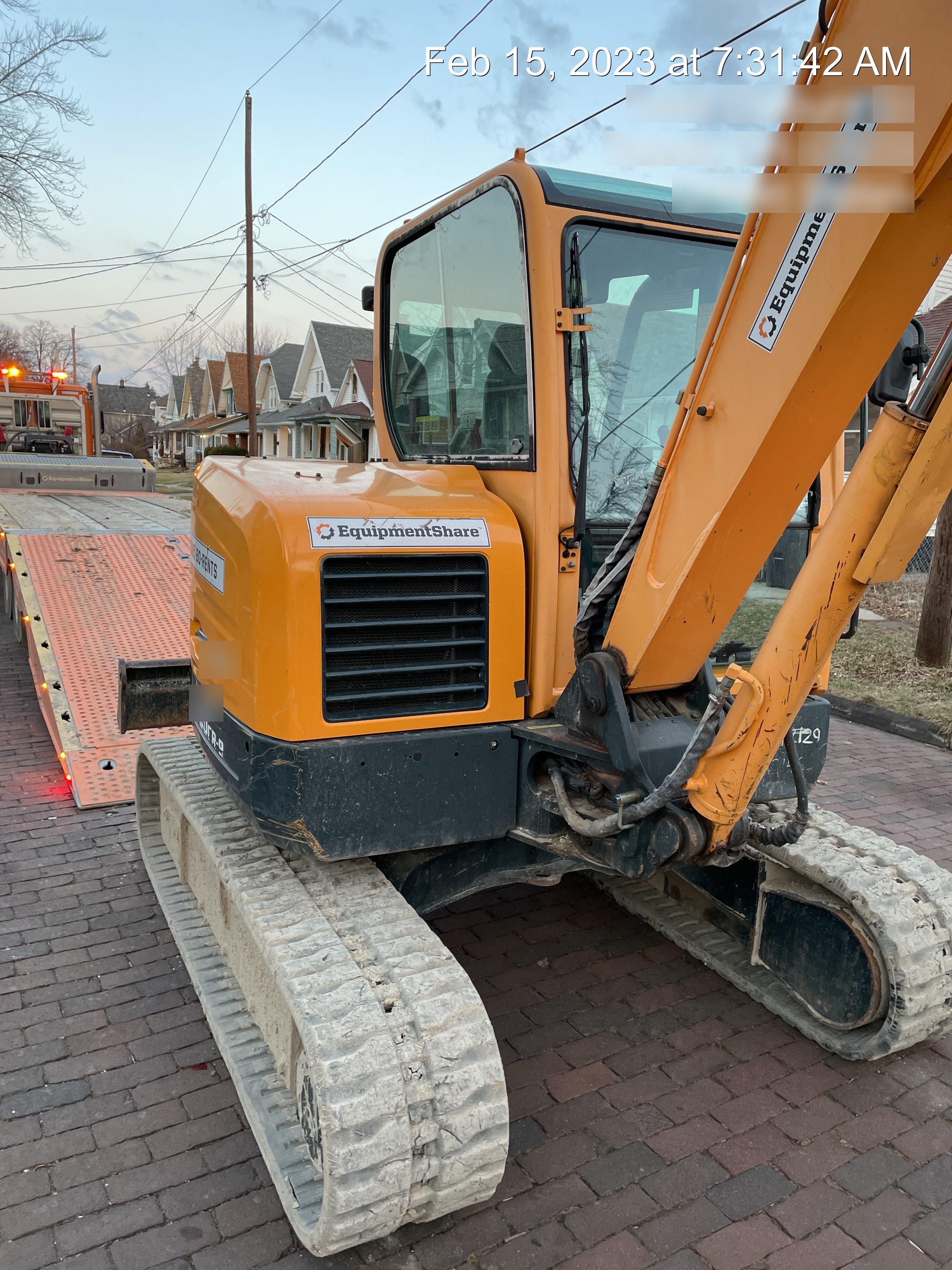 2013 HYUNDAI R60CR-9A