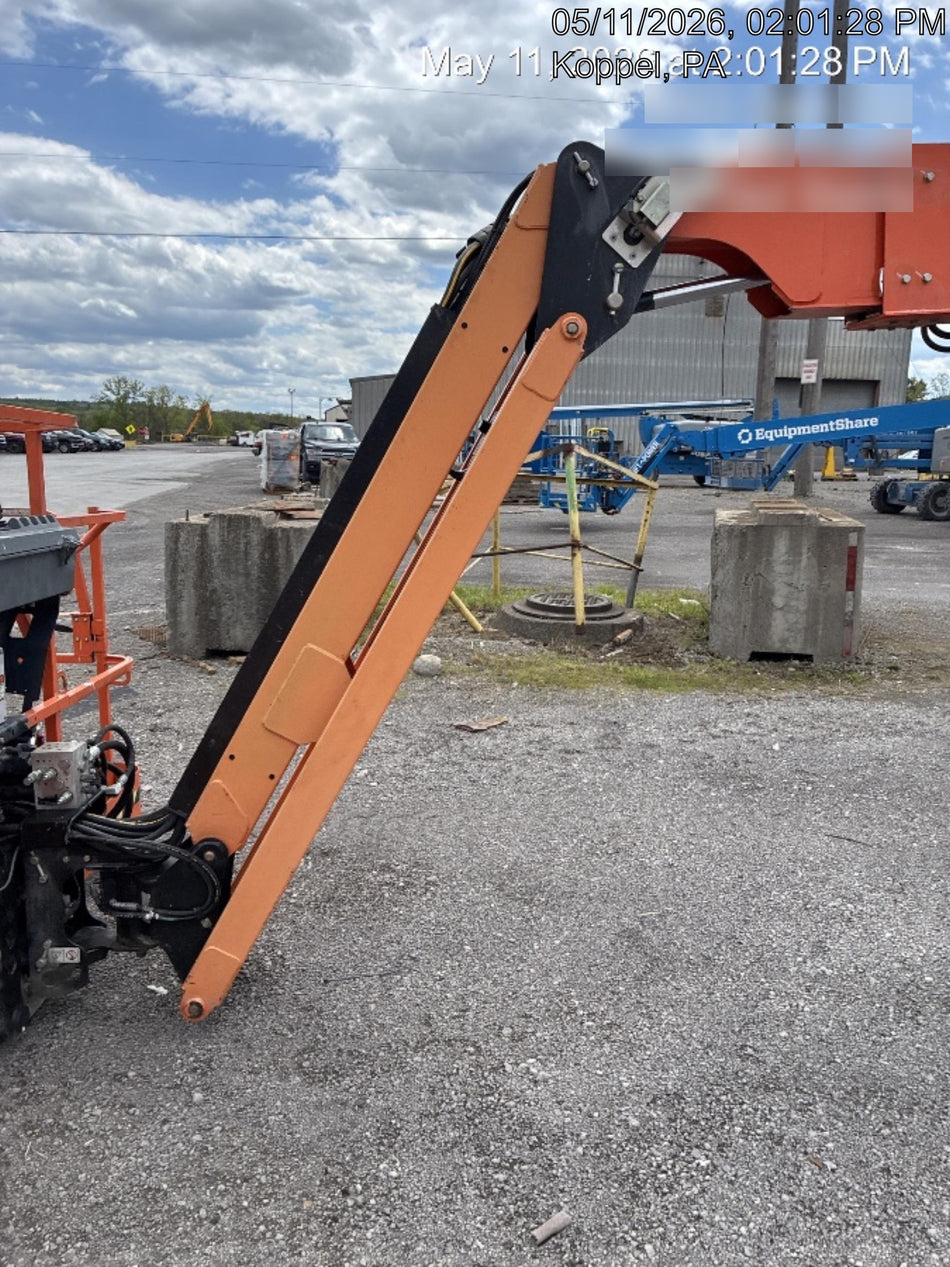 2023 JLG 660SJ