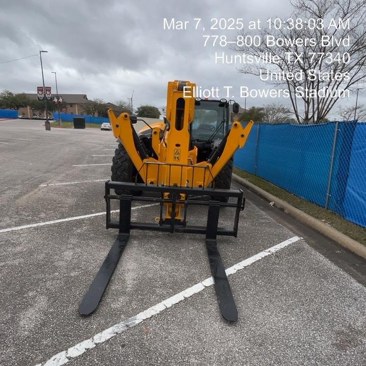 2025 JCB 512-56