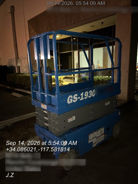 2019 Genie GS-1930 Fixed rails with chain Entry