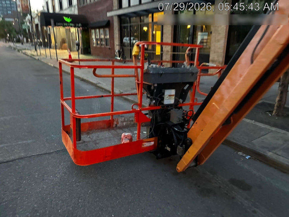 2022 JLG 860SJ