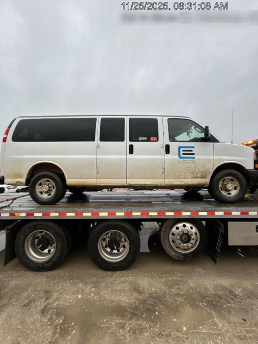 2023 CHEVROLET Express Van - Rental