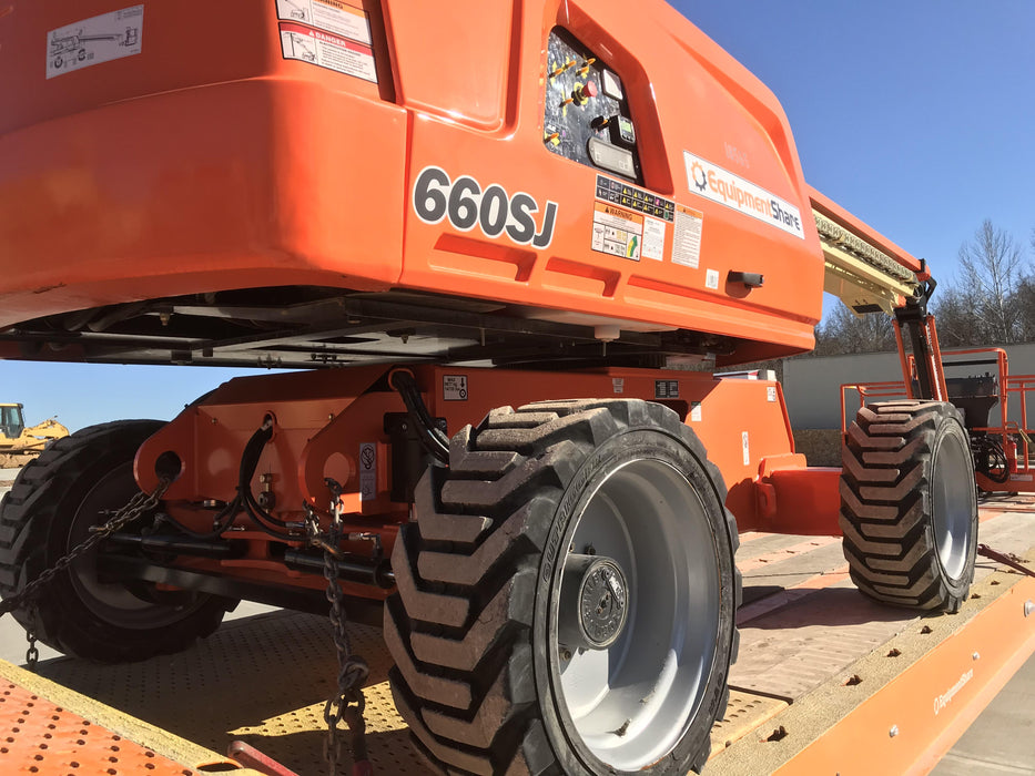2019 JLG 660SJ