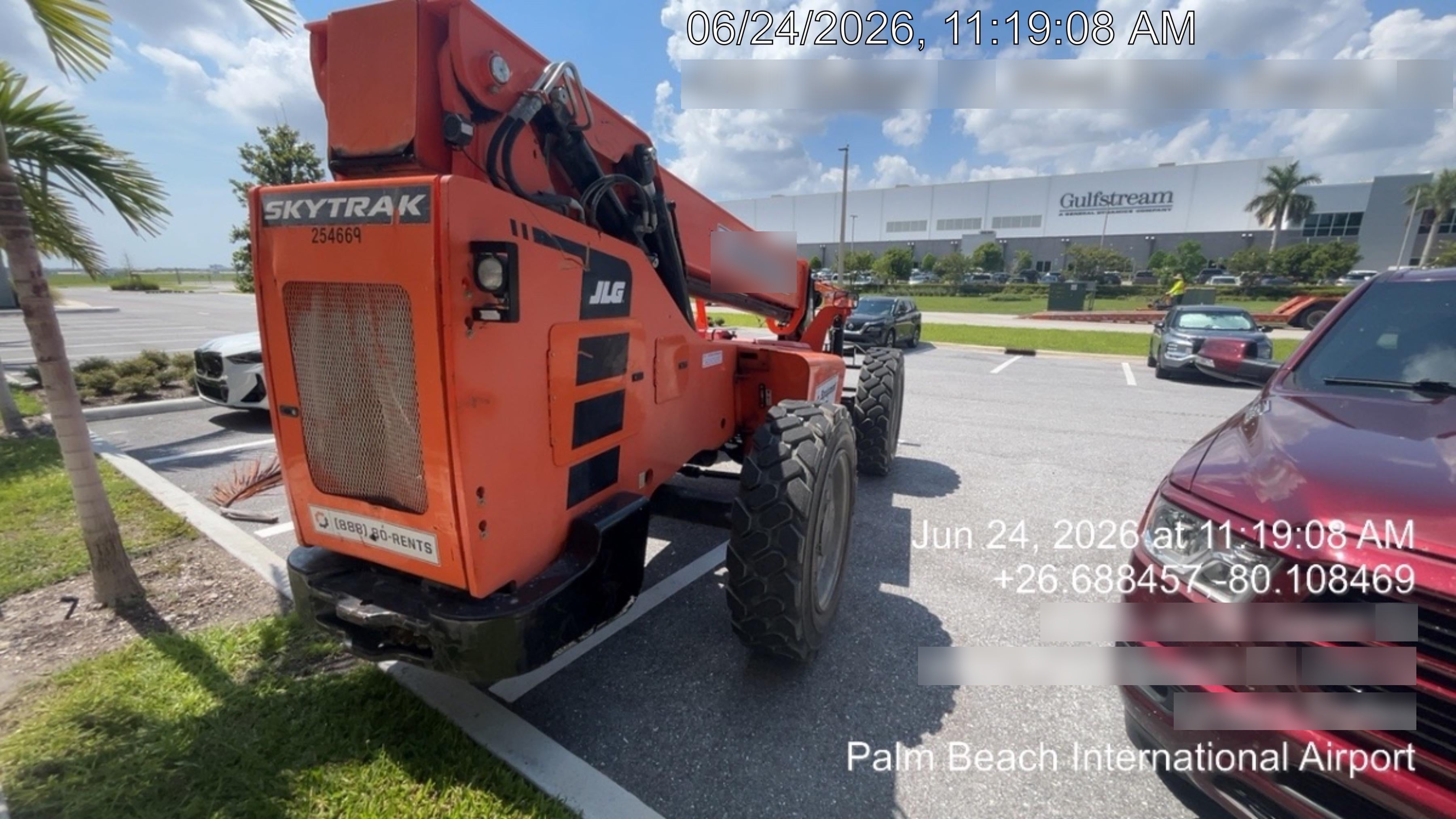 2022 SKYTRAK 8042
