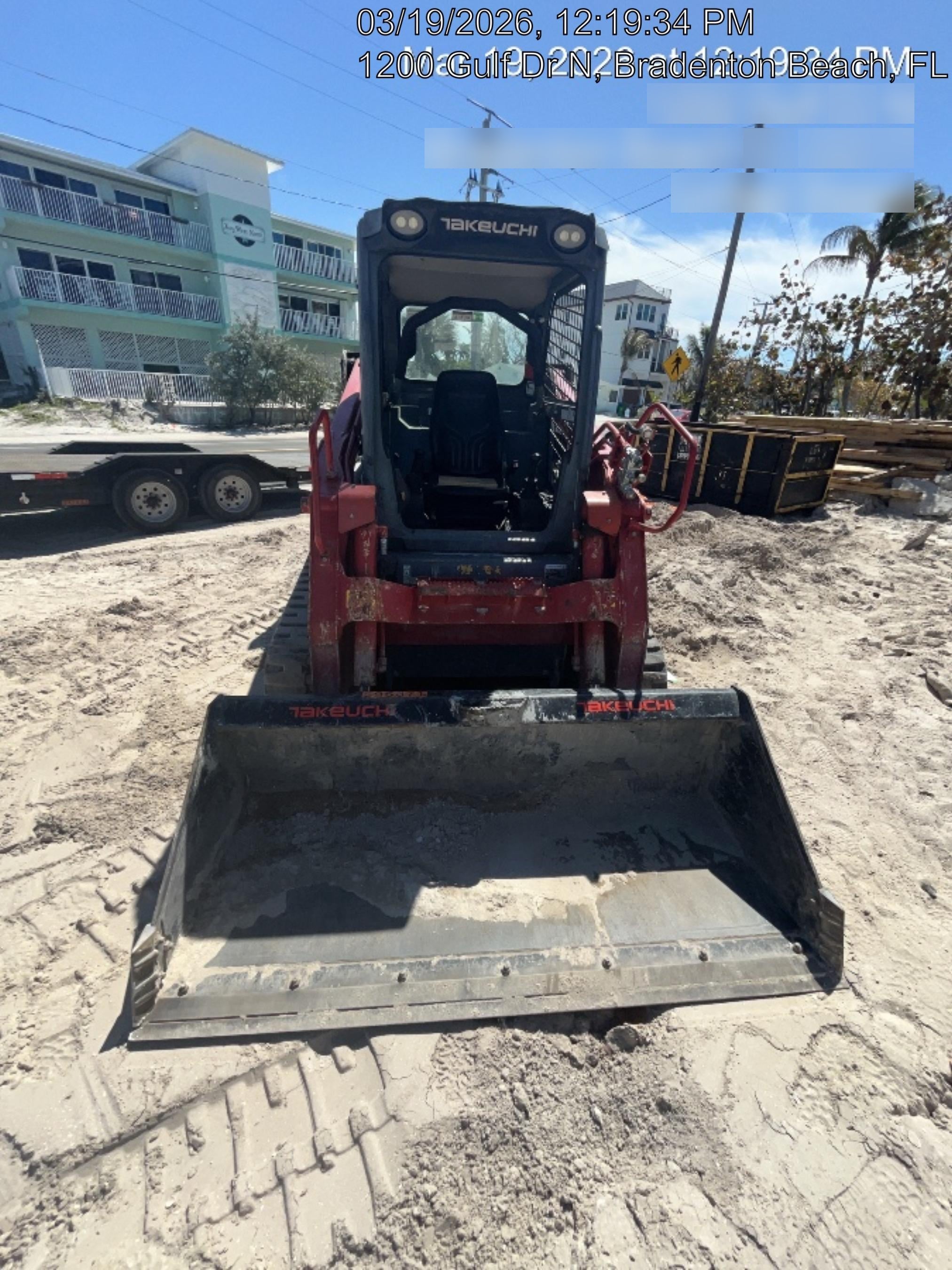 2025 TAKEUCHI 80" Smooth Bucket - Takeuchi