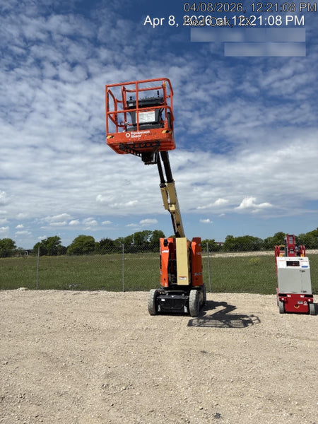 2025 JLG E300AJP