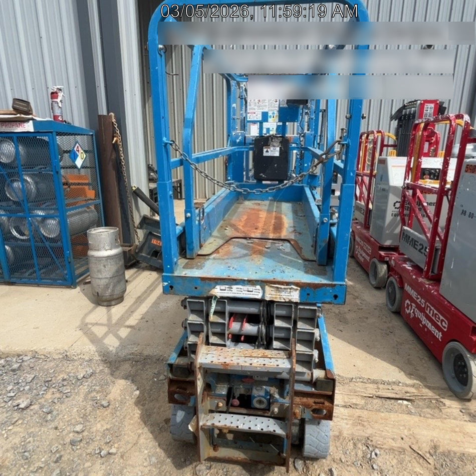 2019 Genie GS-1930 Fixed Rails with Chain Entry