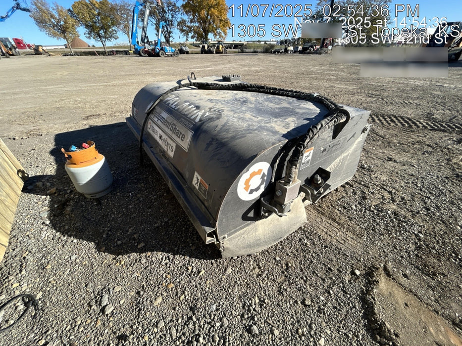 2021 PALADIN Sweepster SB72