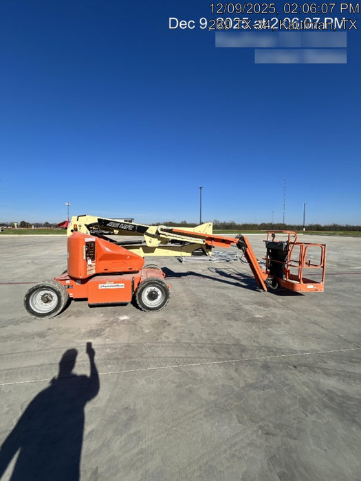 2019 JLG E450AJ