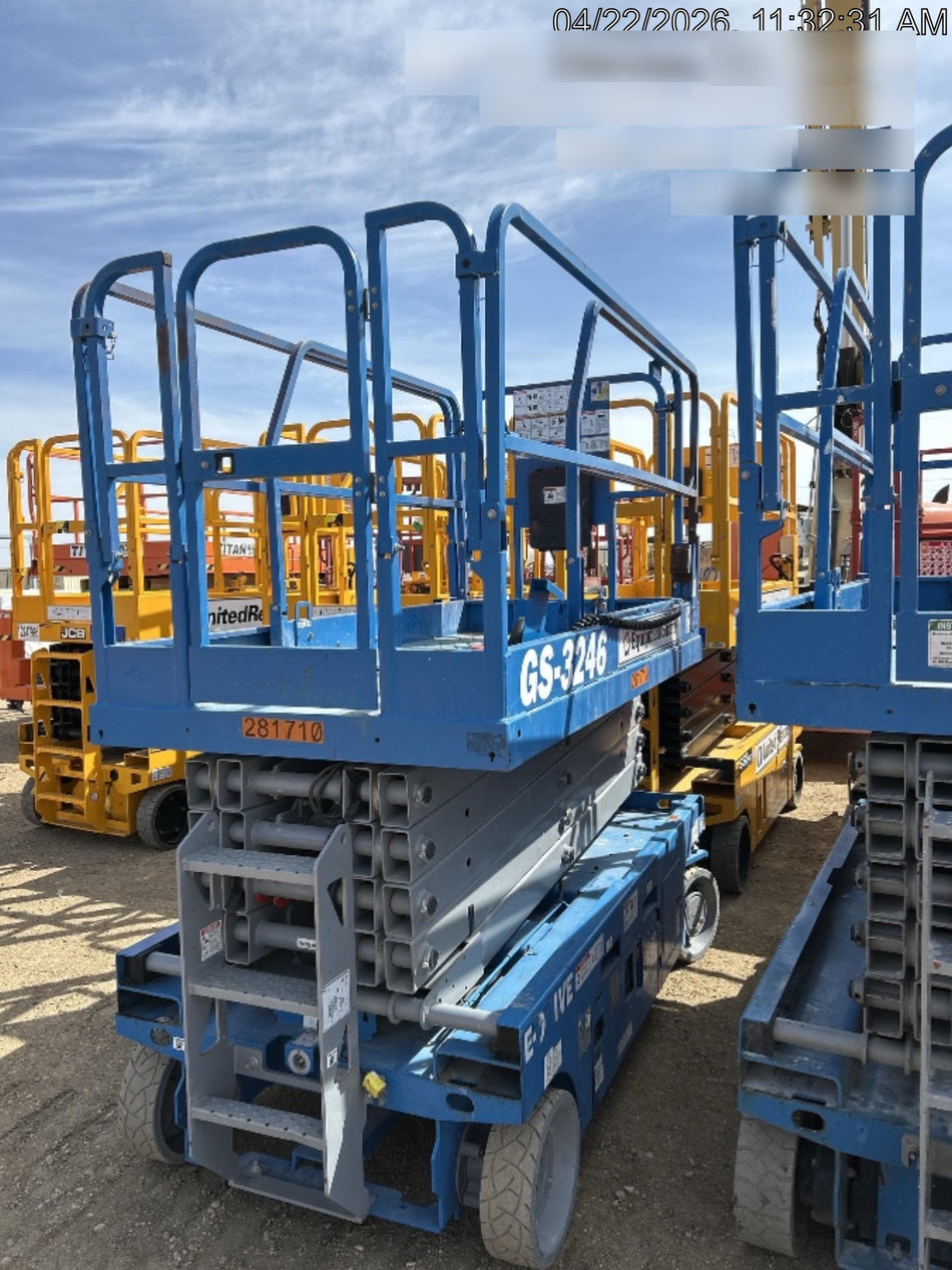 2022 GENIE GS-3246