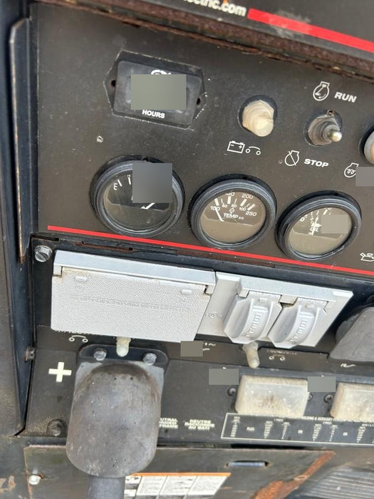 2021 Lincoln Electric Vantage 322 Vantage 322 Ready Pak 3 w/ Decals, ORANGE (includes trailer, cable rack, fender light kit) NO Telematics