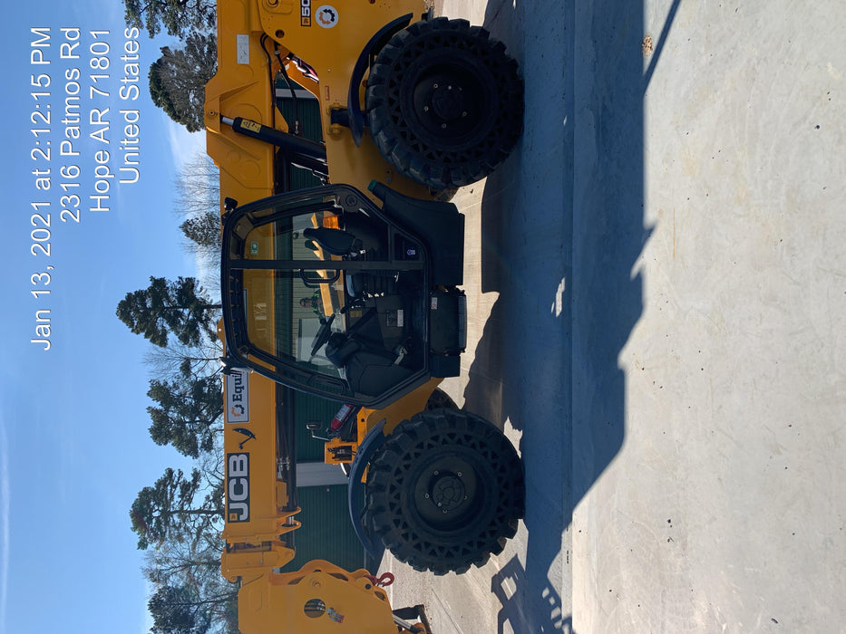 2020 JCB 509-42 Canopy, Solid Tires, Work Lights, Beacon, Aux Hydraulics, Back up Alarm, Lifting Eye, ES Decals