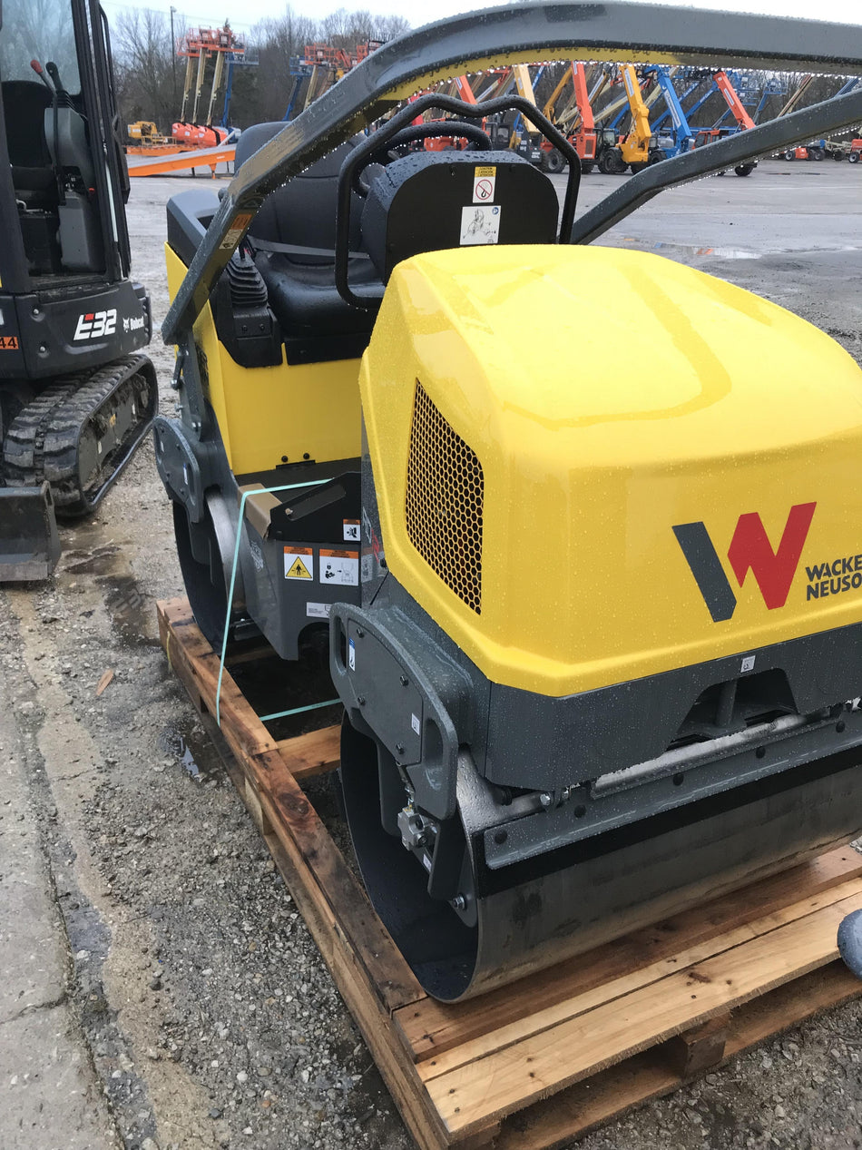 2021 WACKER NEUSON RD12A
