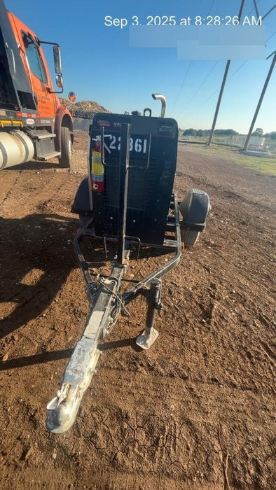 Lincoln Electric Vantage 322 Lincoln Vantage 322 Welder w/Trailer