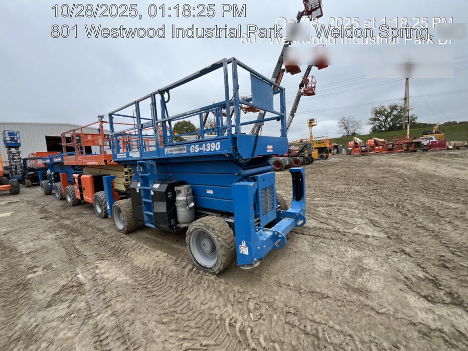 2020 GENIE GS-4390 RT