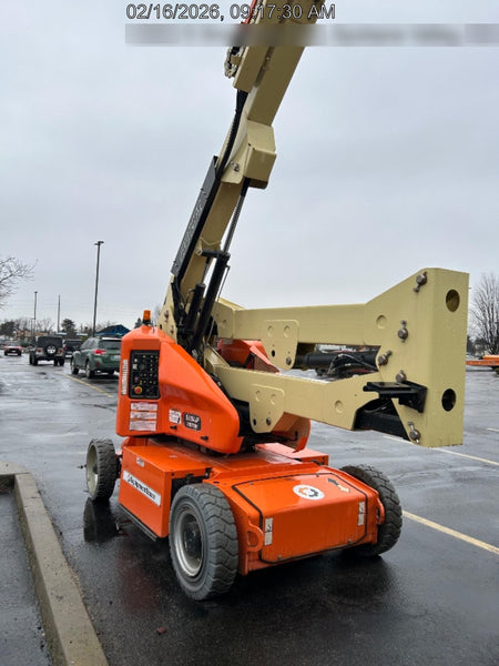 2019 JLG E400AJPN