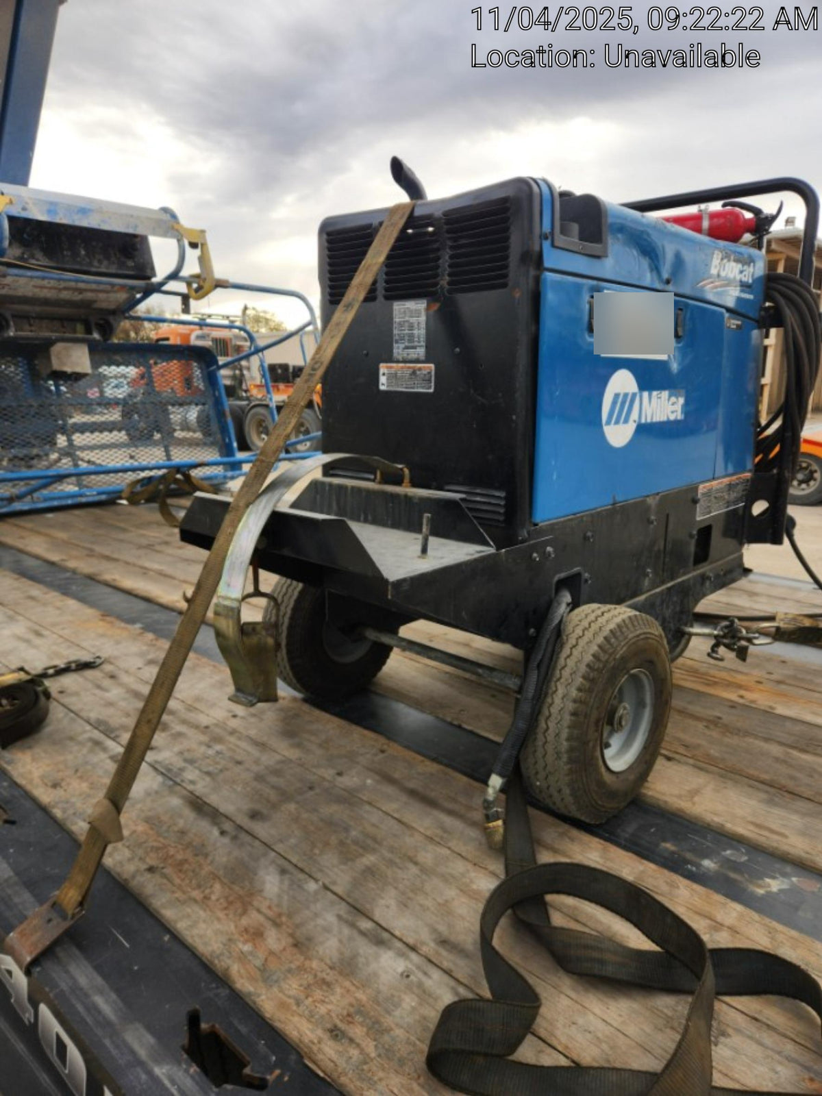 2019 Miller Electric BOBCAT 250 LP/Propane, Running Gear, Tank Bracket, Hose