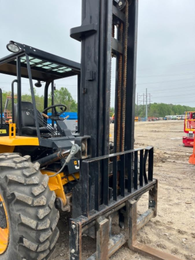 2022 JCB 940-4