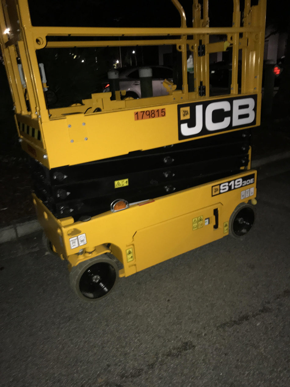 2021 JCB S1930E