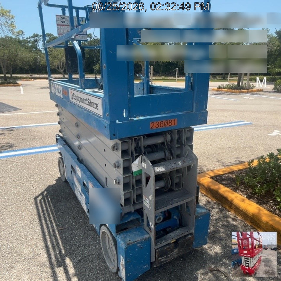 2022 GENIE GS-3232