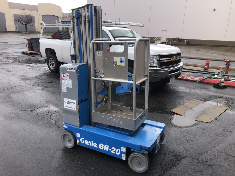 2021 GENIE GR-20