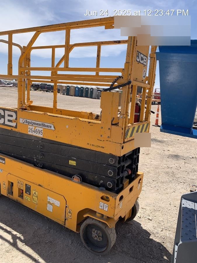 2022 JCB S2632E