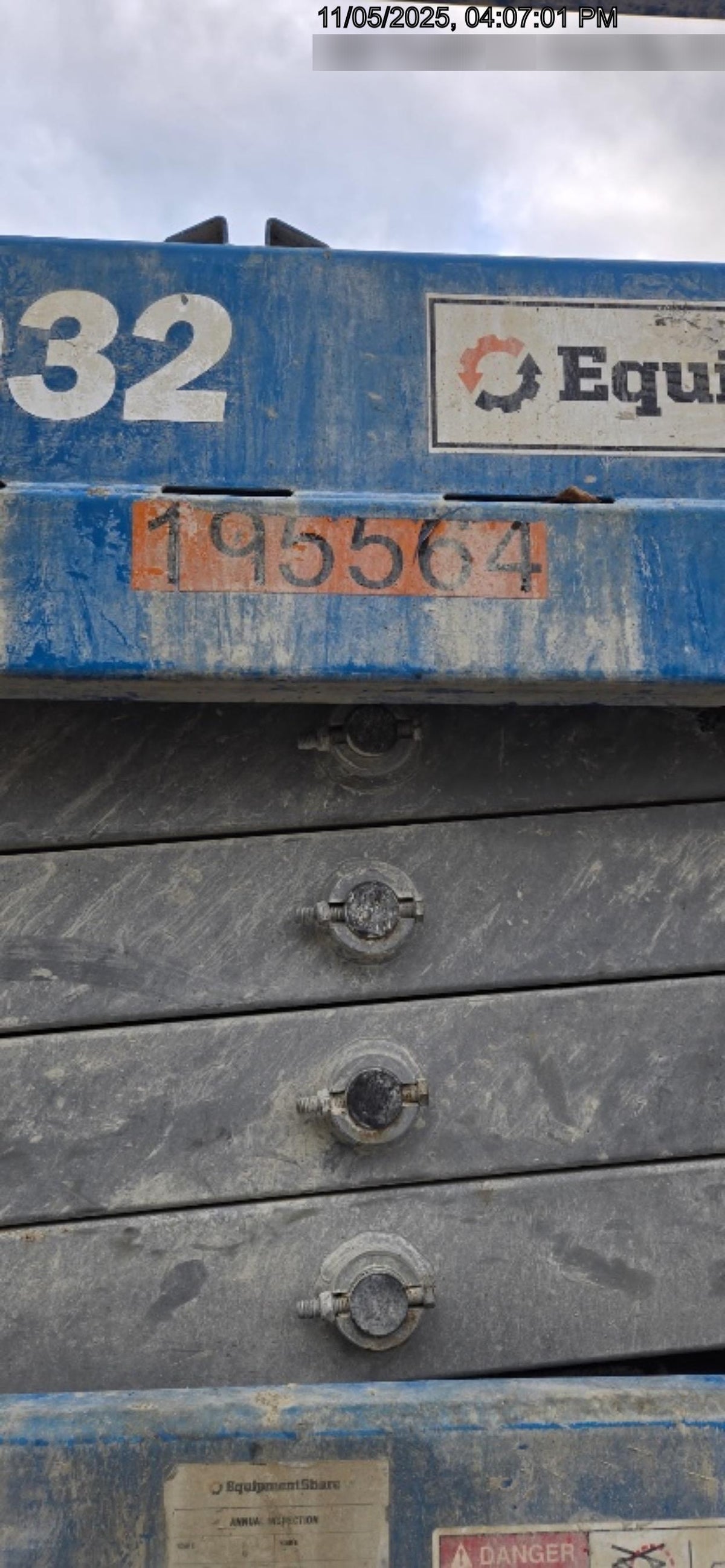 2021 GENIE GS-1932