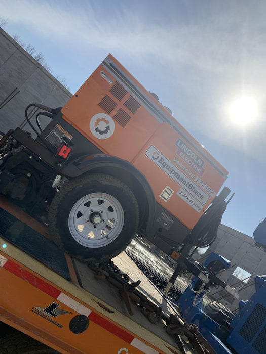 2021 Lincoln Electric Vantage 322 Vantage 322 Ready Pak 3 w/ Decals, ORANGE (includes trailer, cable rack, fender light kit) NO Telematics