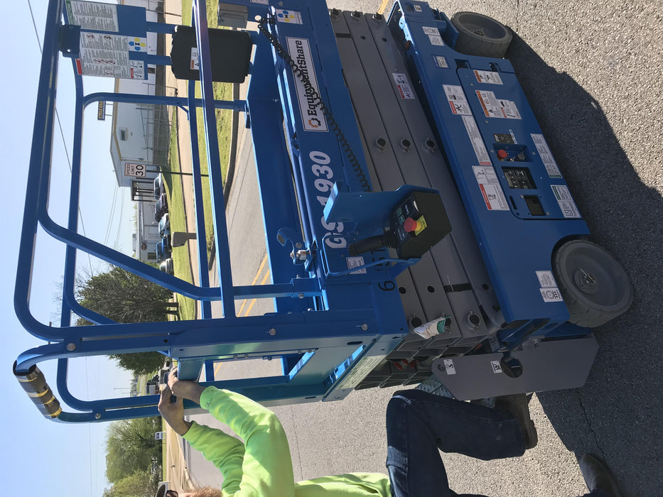 2020 Genie GS-1930 Solid Non Marking Tires, Beacon, Folding rails with half height swing gate