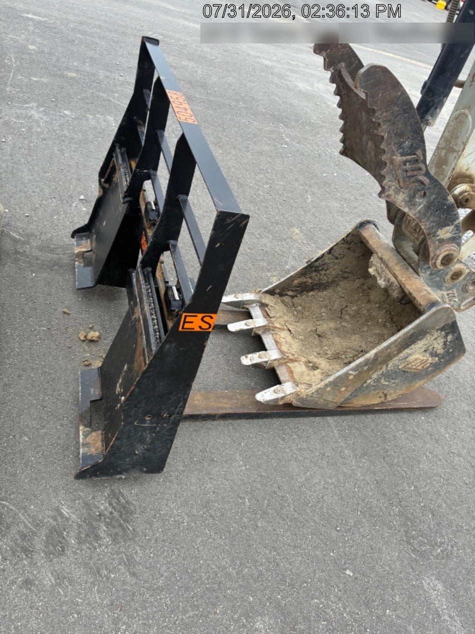 2025 ARROW MATERIAL HANDLING F5100CB