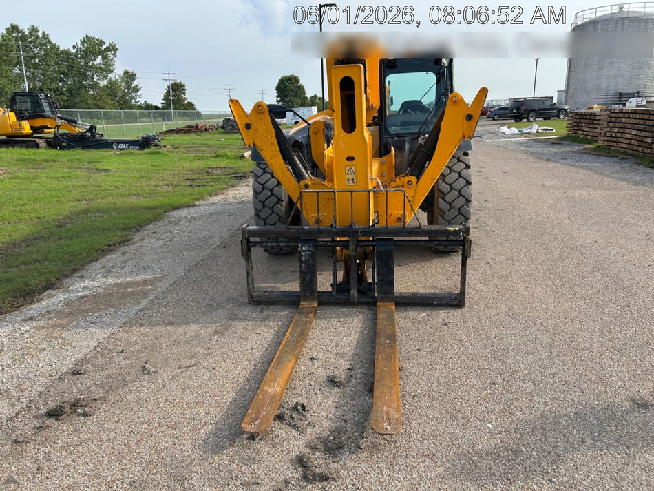 2024 JCB 510-56