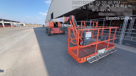 2017 JLG 660SJ