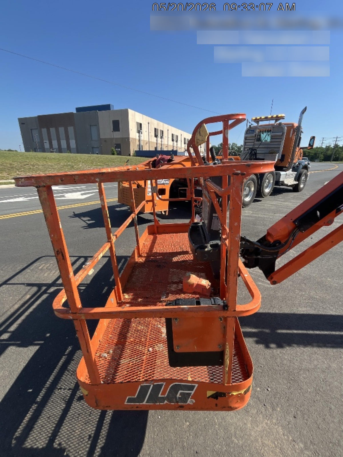 2023 JLG 460SJ
