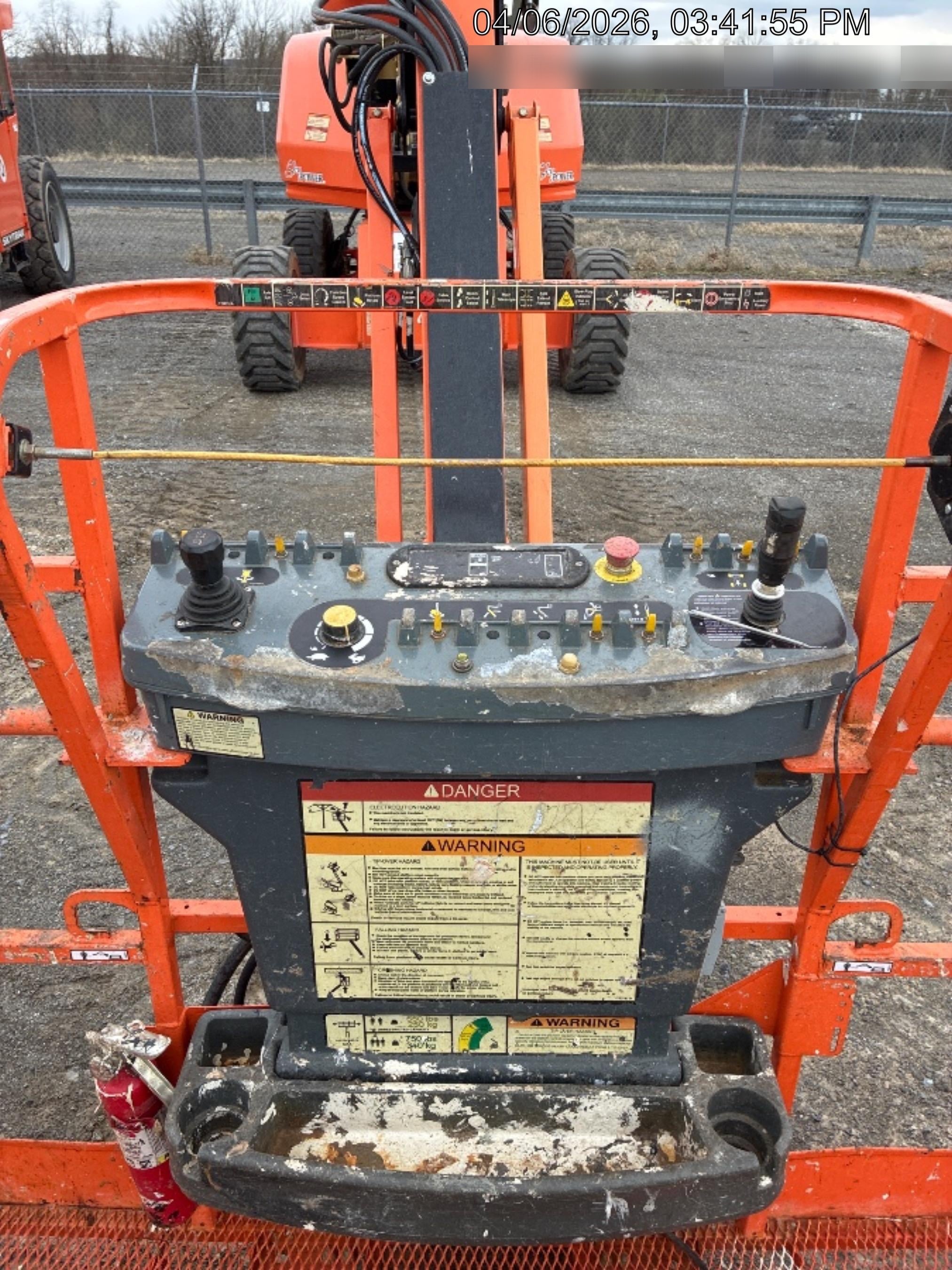 2021 JLG 660SJ