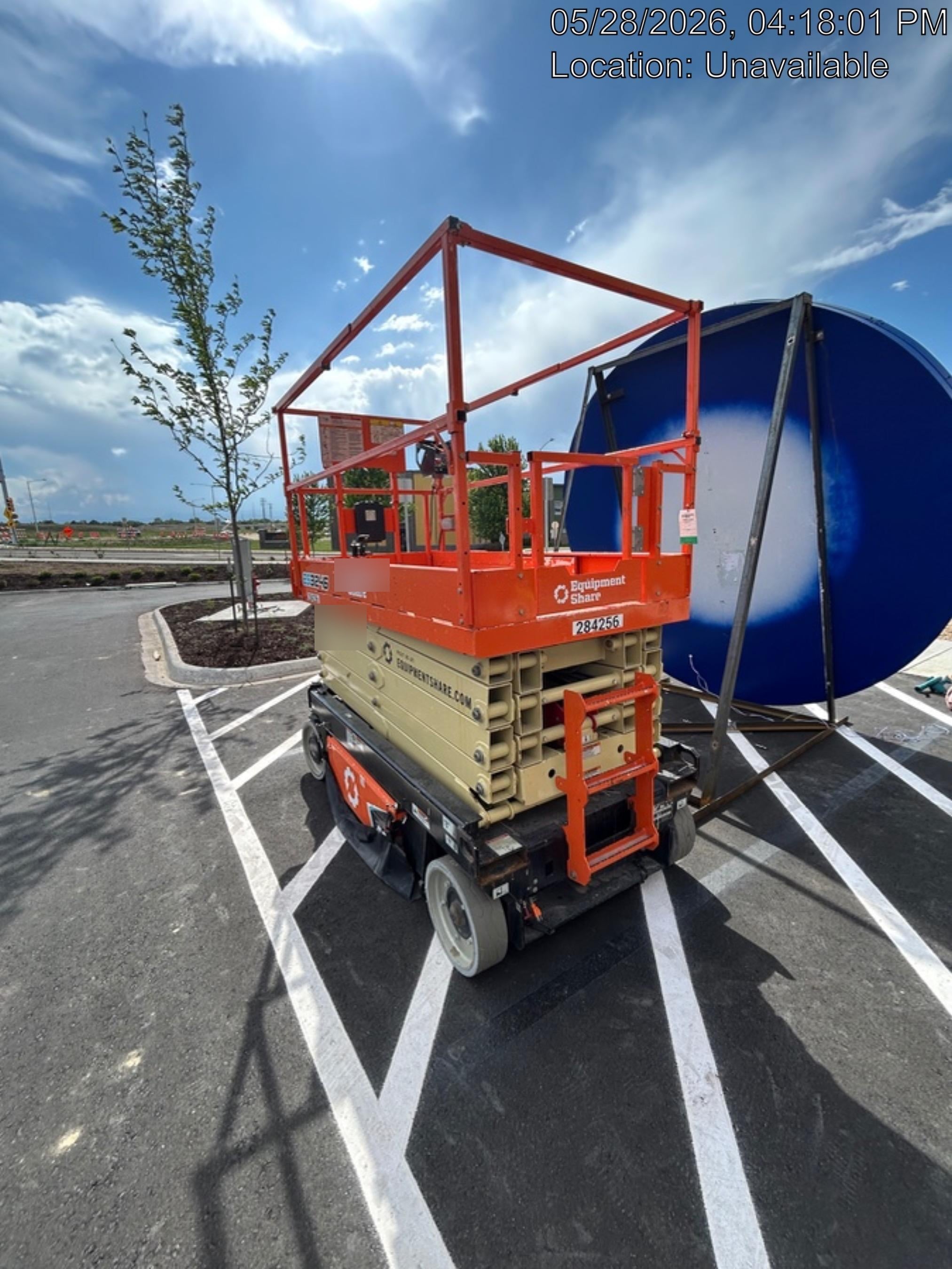 2022 JLG ES3246