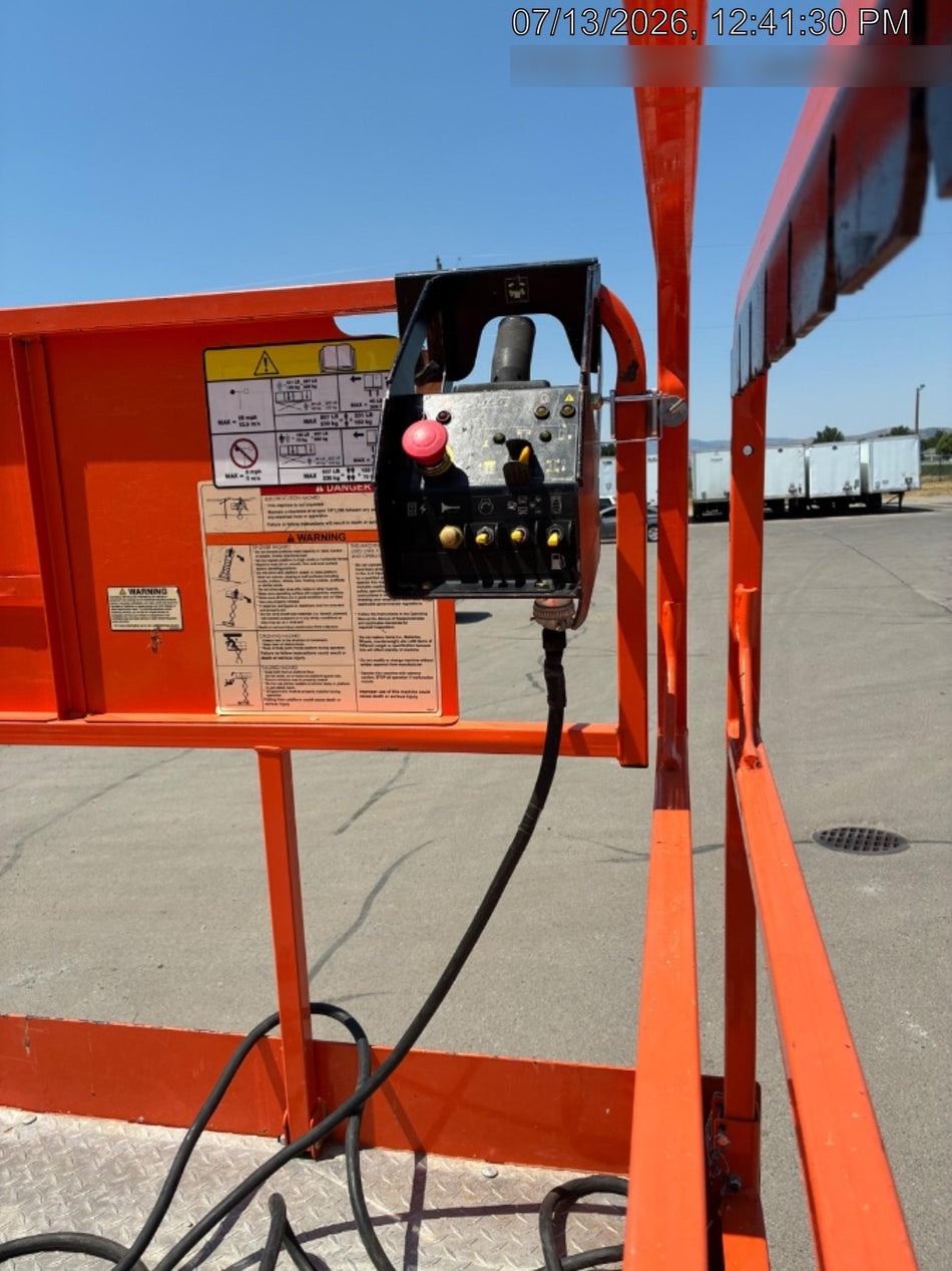 2023 JLG RT4394