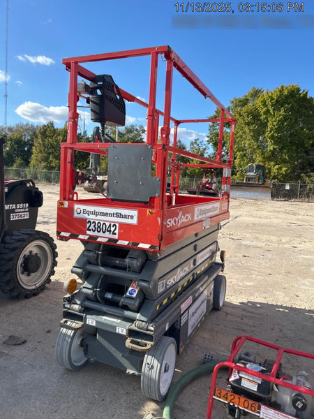2022 SKYJACK SJ3226