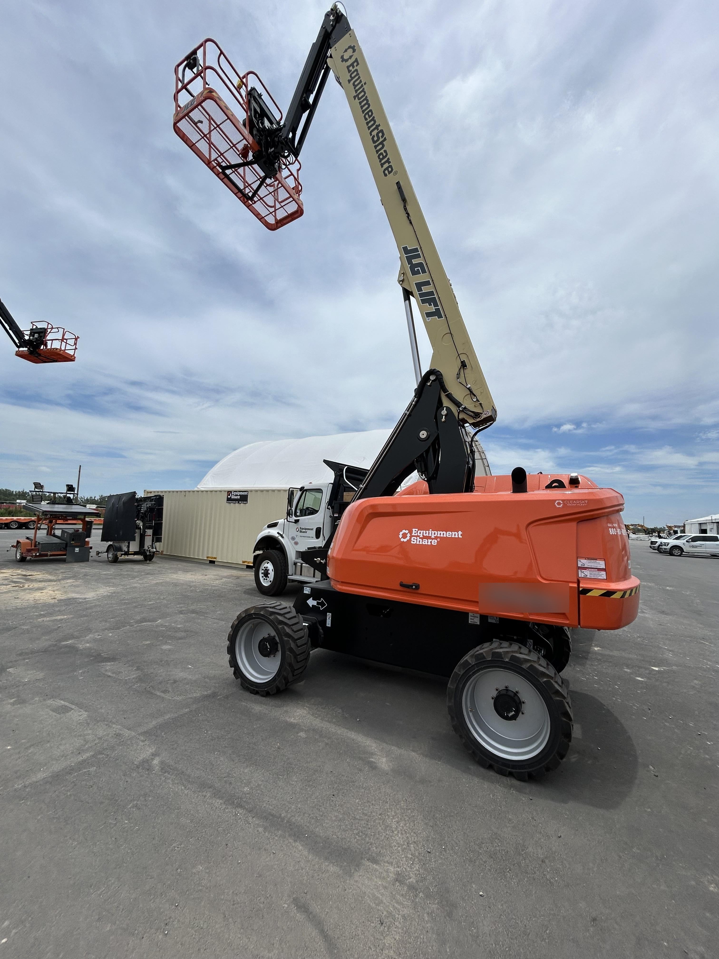 2026 JLG 660SJ
