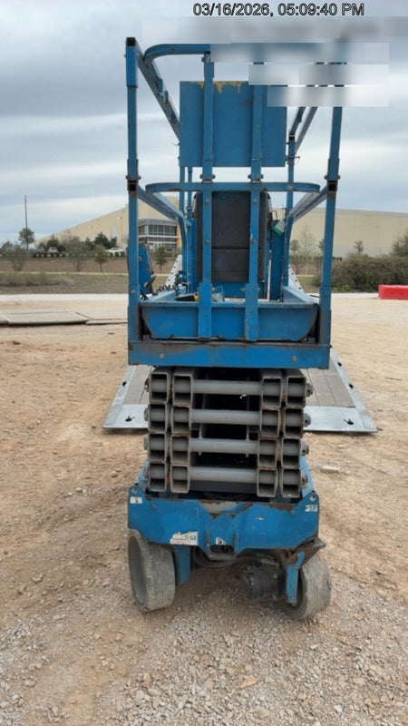 2017 Genie GS-3232 Genie GS3232 Narrow 32' Scissor Lift