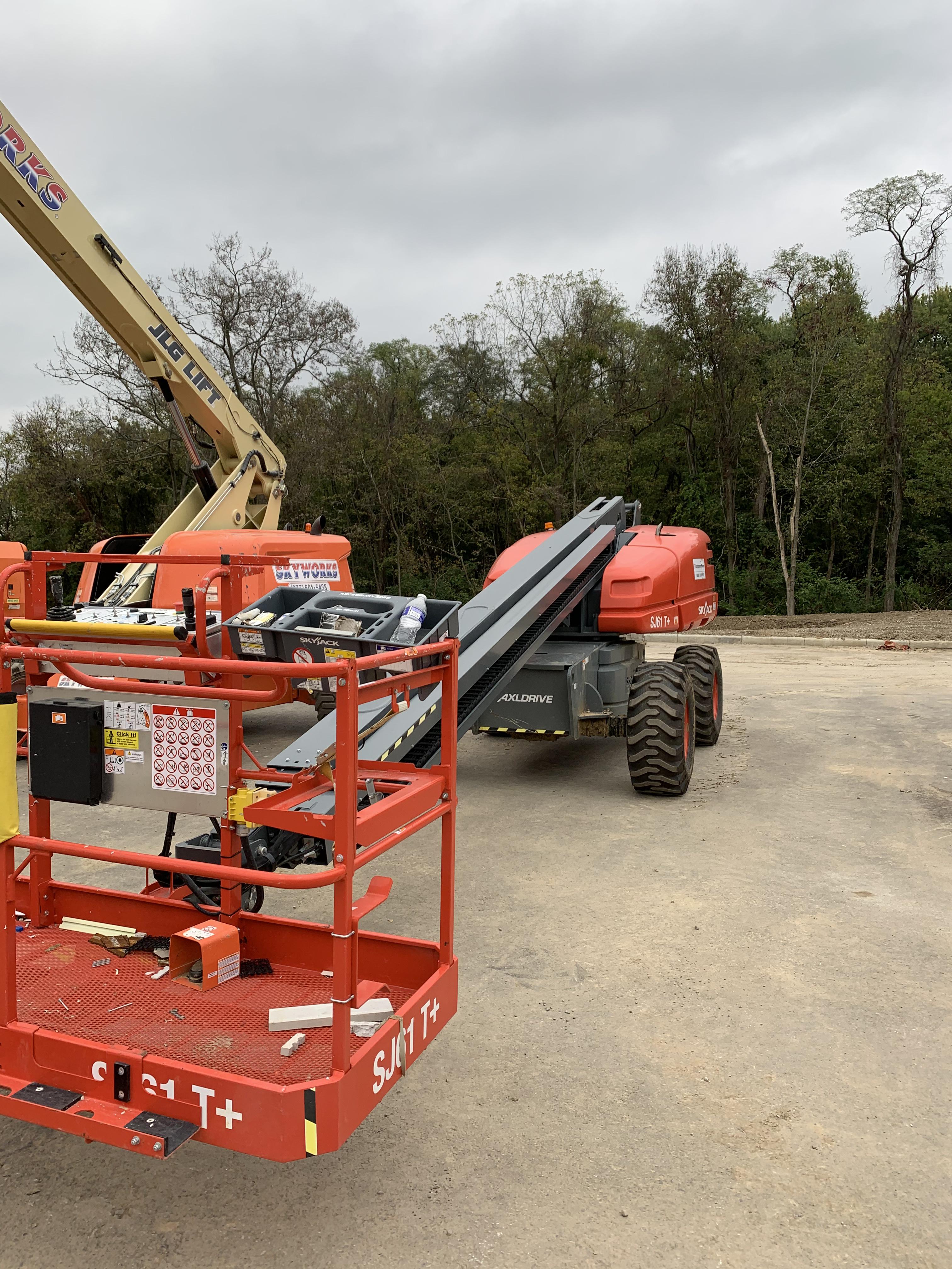 2021 SKYJACK SJ61T