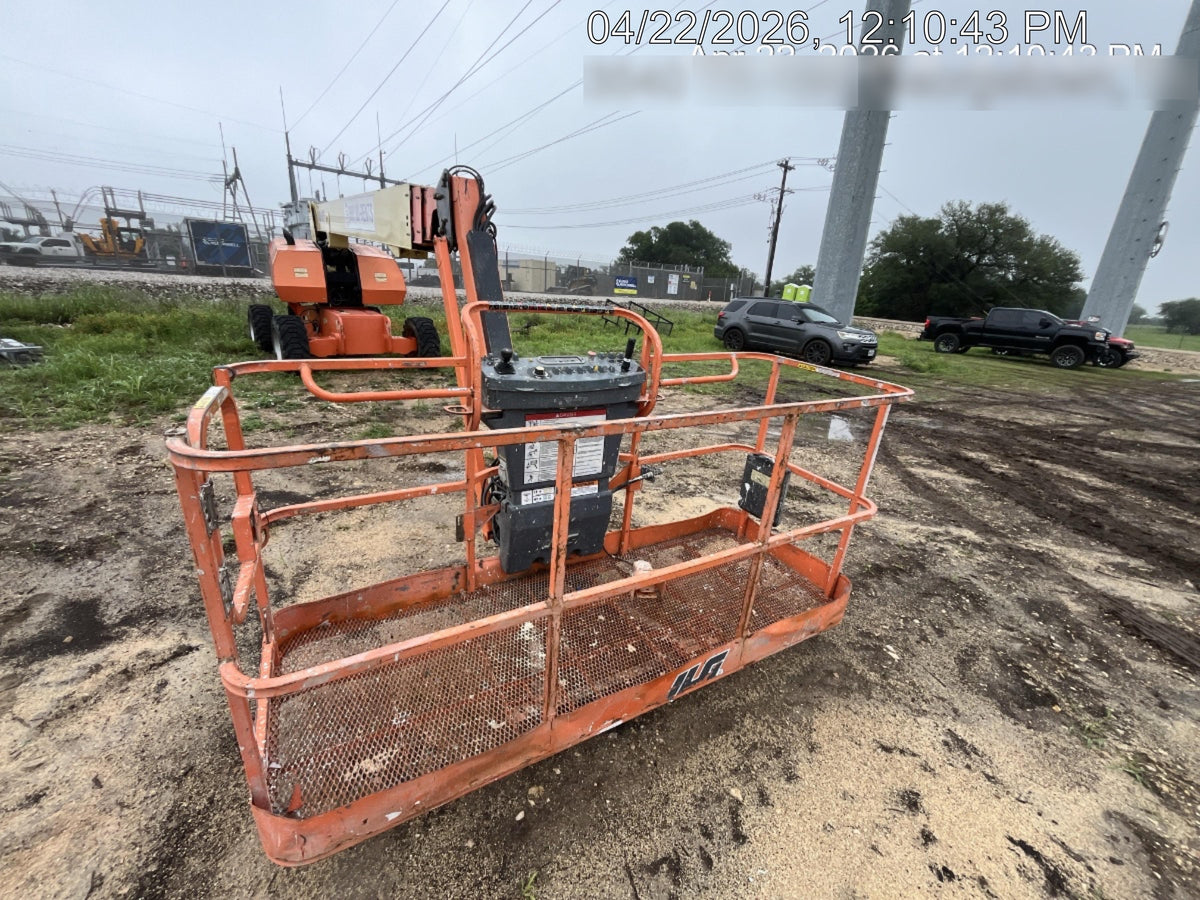 2013 JLG 860SJ