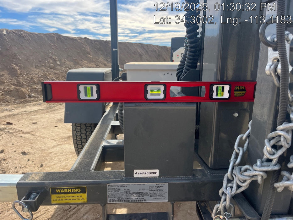 2025 NATIONAL SIGNAL Sunray Solar-Powered Mobile Integrator Tower