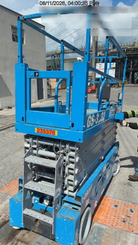 2022 GENIE GS-3232