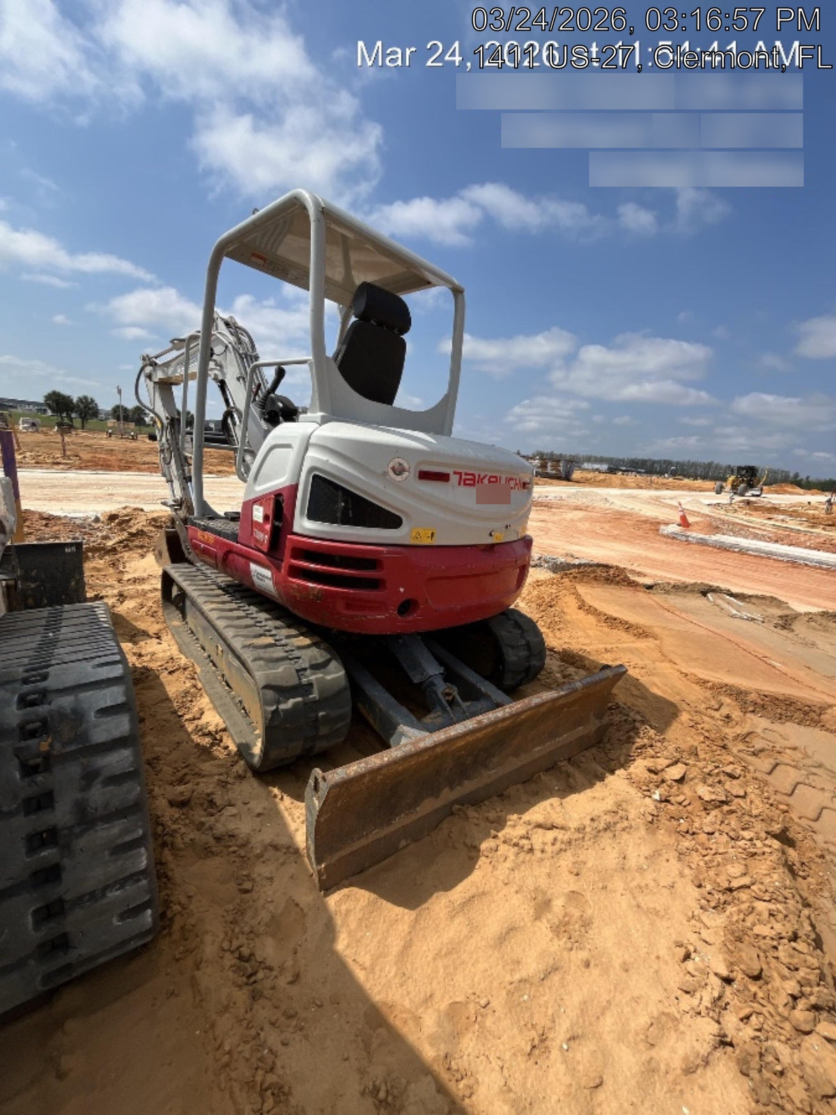 2023 TAKEUCHI TB250-2R